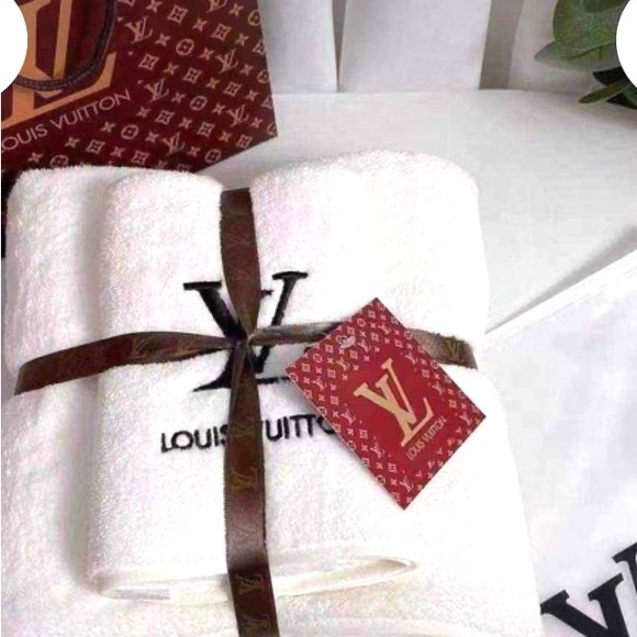 Louis Vuitton Bath Nwt Louis Vuitton Towel Set Poshmark